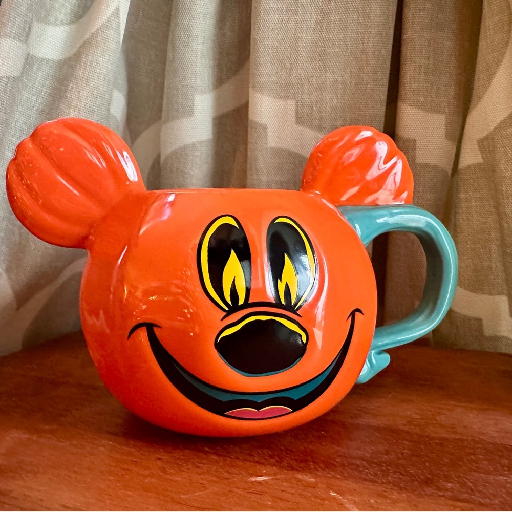 New! 2023 Disney Halloween Mickey Mouse Pumpkin Mug Jack O’ Lantern